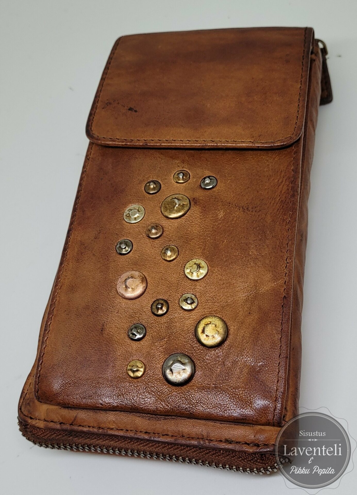 Nahkainen kännykkälaukku Ruskea