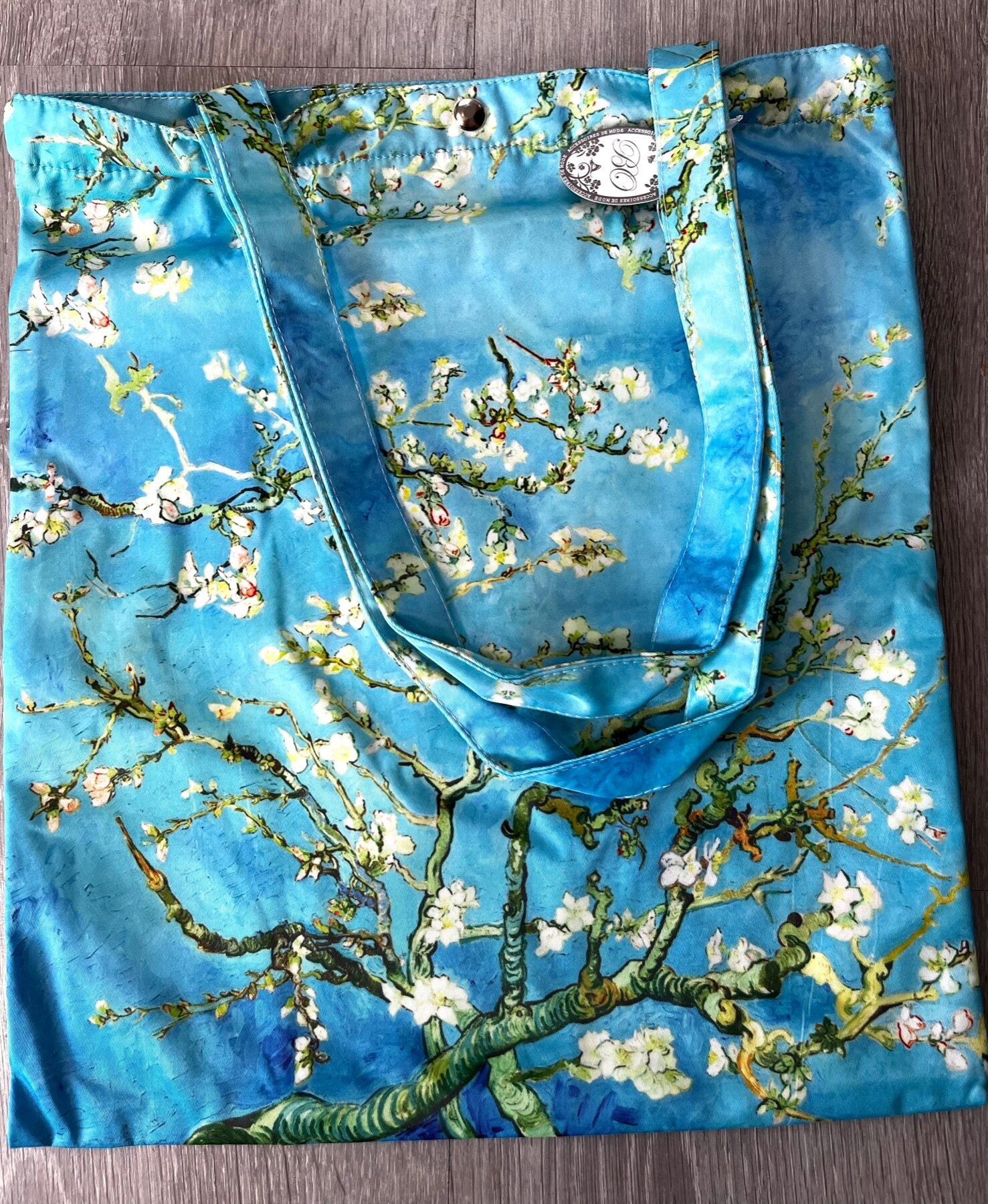 Ostoskassi taidekuvalla Van Gogh Almond Blossom