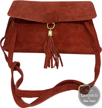 Mokkanahkainen käsilaukku Red