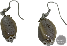 Korvakorut keramiikkaa Vaaleanharmaa