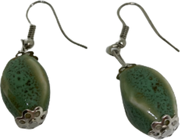 Korvakorut keramiikkaa Vihreä