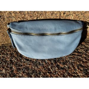 Pehmeä cross body vyölaukku