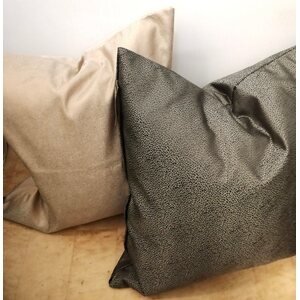 Svanefors sort / hopeanvärinen tyynynpäällinen 60*60 cm