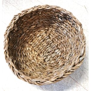 Nicolas Vahé et sett of two baskets