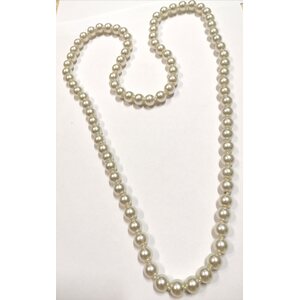 Valkoiset beads