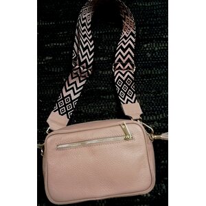 Fekete leather phonebag