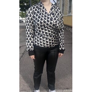 Eleria Cortes Red patterned cotton dress