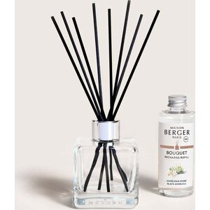 Maison Berger huonetuoksu tikuilla Black Angelica