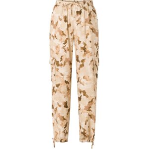 Yest pentru femei pellvahousut camo kuosilla