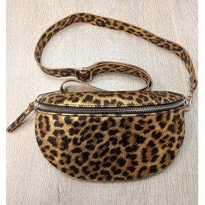 Leopardikuvioinen cross body vyölaukku, kaksi väriä