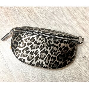Leopardikuvioinen cross body vyölaukku, kaksi väriä