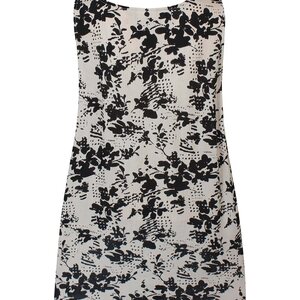Ze-Ze White sleeveless lace top