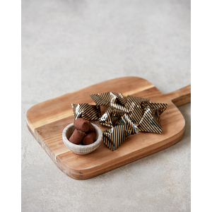 Nicolas Vahé Suur Ümar pizza board