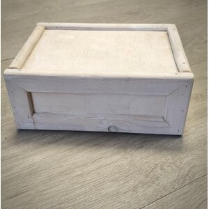 Ib Laursen valkoinen säilytyslaatikko