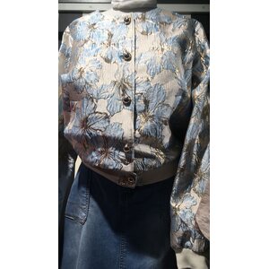 Yest brokadi bomber takki Ivana