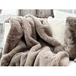 Skinnwille Skinnwille Fluffy torkkupeitto 120x180 cm – Taupe