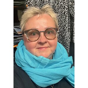 Ohut yksivärinen puuvillahuivi, viisi väriä