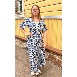 Kevyt kesämekko Lydia