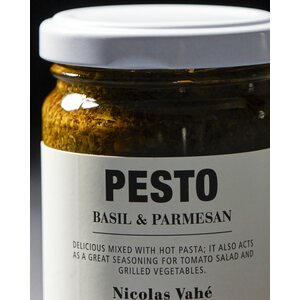 Nicolas Vahé Pesto, basil and lemon