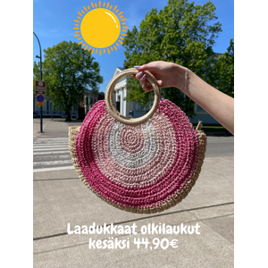 Virkattu värikäs kesäkassi