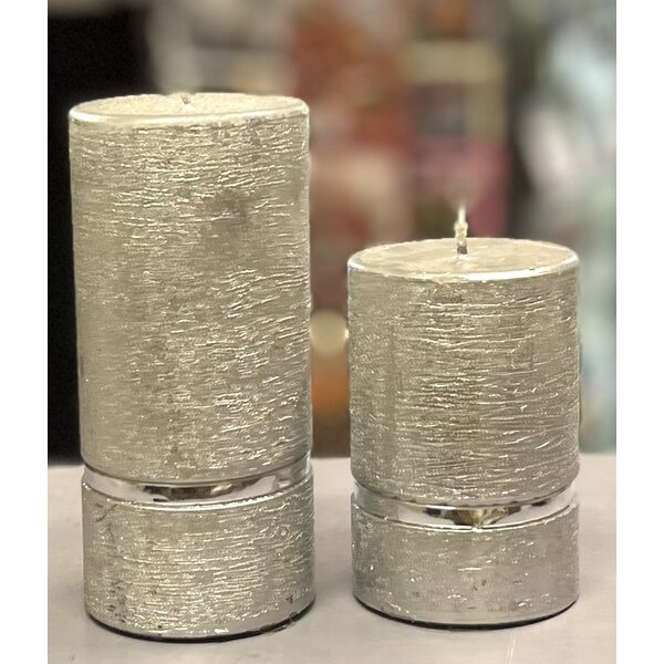 Riverdale hopeanvärinen tuoksuton kynttilä, 9 cm
